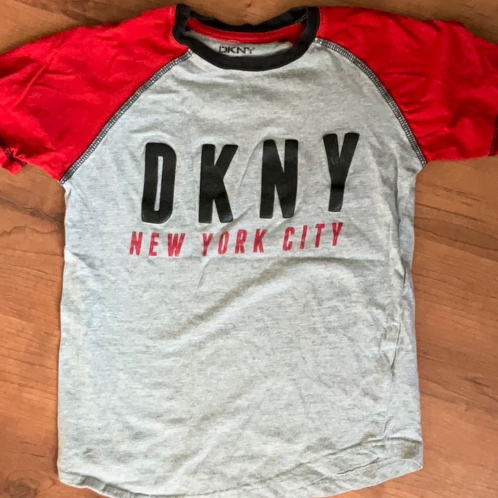 Boys DKNY grey Tshirt size 7
